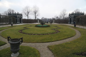 Il parco del castello di Schonbrun.