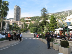 Principato di Monaco, I giardini del Casino.