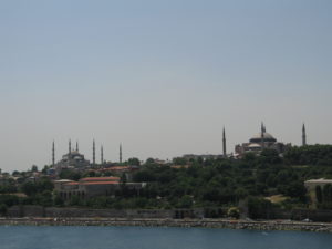 Istanbul vista dal Bosforo.