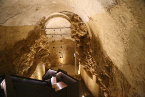 La cripta del vecchio castello.