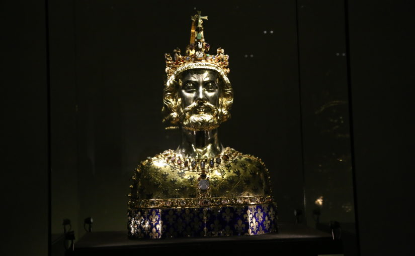 Visita al tesoro - Busto di Carlo Magno.
