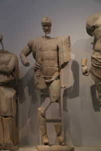 Il Museo Archeologico - Tempio di Zeus, frontone Est, statua di Pelope.
