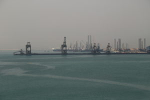 Skyline di Manama dal porto.