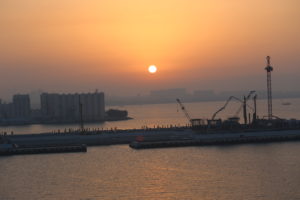 Il porto di Doha, tramonto