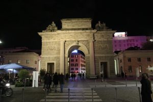 Porta Garibaldi.