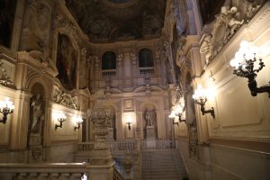 Palazzo Reale, scalone monumenntale.