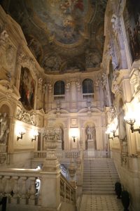 Palazzo Reale, scalone monumenntale.