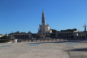 Il Sagato e la Basilica di Nostra Signora del Rosario di Fatima
