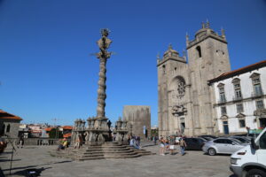 La Gogna e la Cattedrale di Porto